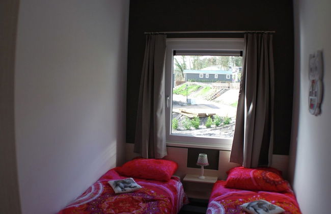 Modern Holiday Home Near Brunssummerheide - Photo 2