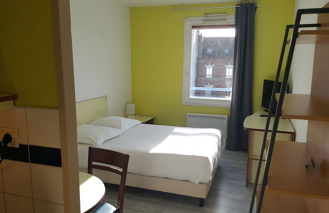 Résidence Hôtelière Poincaré - Foto 1