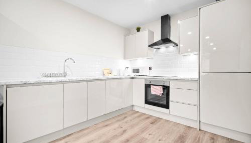 Stylish 2 Bed Apartment - Smart TV - WIFI - Jewellery Quarter 3AH - Foto 5, stove