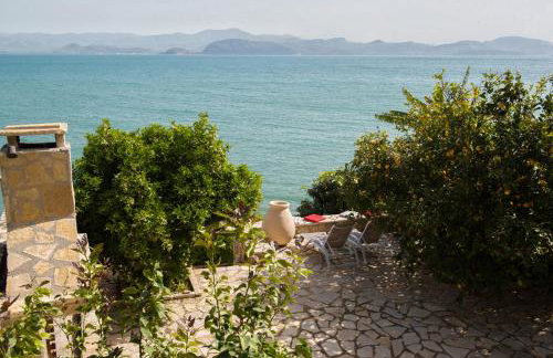 Seafront apartment in Kiveri, near Nafplion. - Photo 30