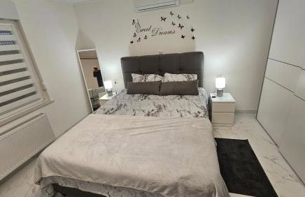 ENA 1&2 apartments-free parking 2200 m2-truck,trailer,boats friendly-EASY D1 access - Foto 14