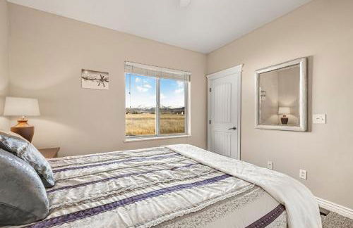 Teton Harmony by KABINO Hot Tub Pool Table Fire Pit Mtn Views 2 Levels 2 Living Rooms WiFi Grill - Foto 33