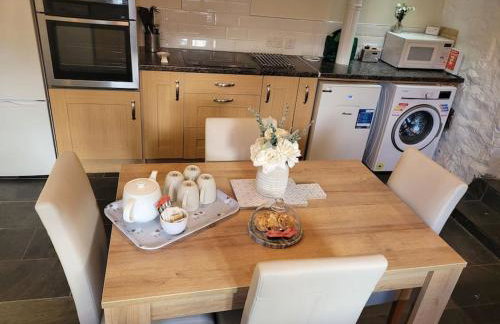 Cosy modern cottage by the sea, heart of snowdonia - Foto 23