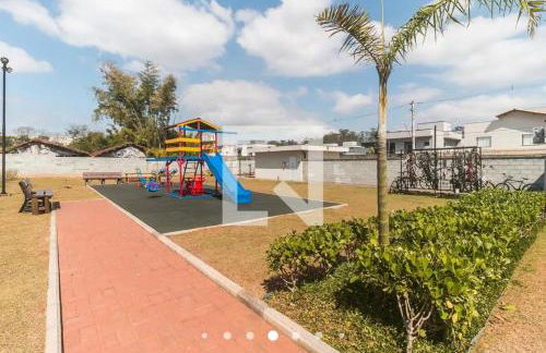 Studio Home Office Completo Cama Queen e Ar Condicionado Vista Panorâmica - Foto 24