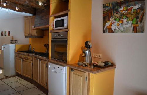 L'oustal Les Fayards - Foto 6