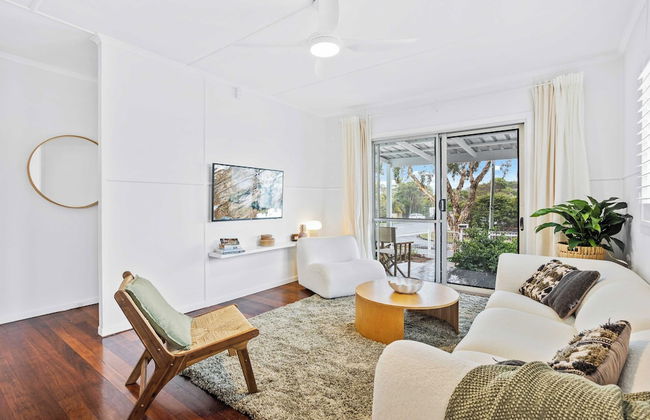 Palm Beach Cottage Walk to Beach - Photo 12