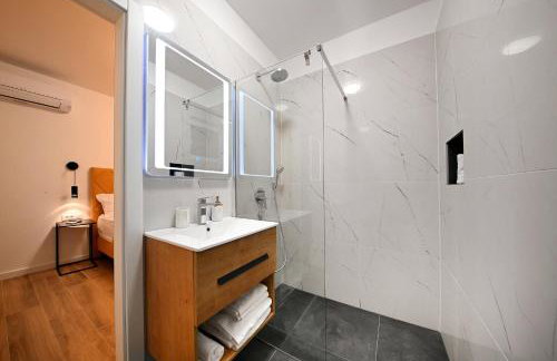 Villa Nostro Porto with pool - Photo 37