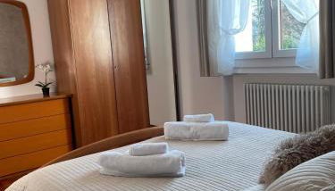 Santa Cruz - Photo 4, wardrobe