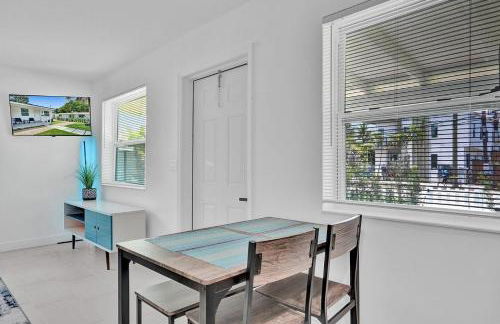 Hallandale Beach Modern apartment Chic Backyard - Foto 24