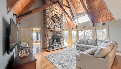 Luxury Stunning Mountaintop Home with Hot Tub and Lake Views - Foto 3, Other