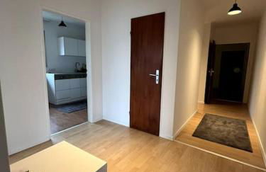 LOOT LARGE /Stadtrand /Parkplatz - Foto 21