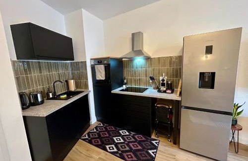 Karl Central Flats - Netflix - Parkplatz - Balkon - Foto 23