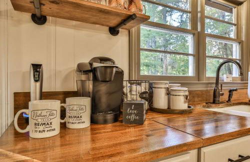 WET FEET RETREAT - Cottage on Lake Blue Ridge - Foto 12