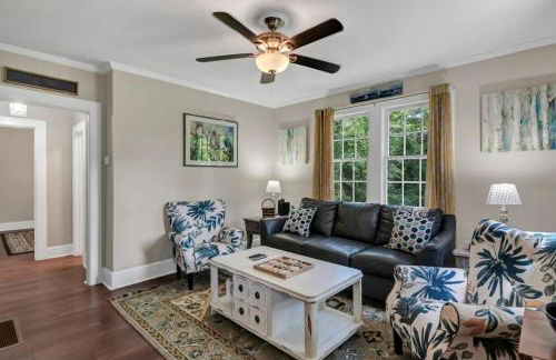 Blue Bungalow 2BR1BA Lexington - Foto 4