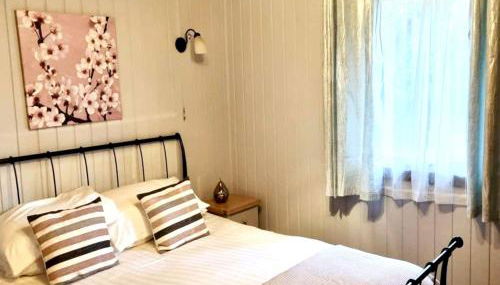 Beech Lodge 5 Hot Tub - Photo 2