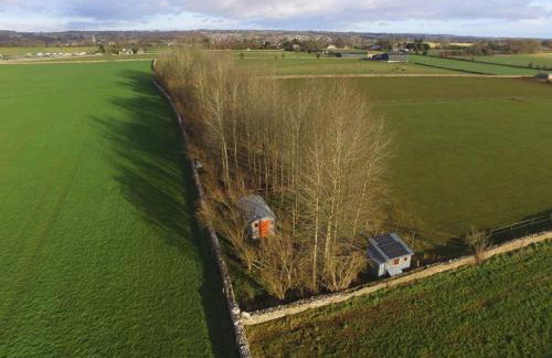 Secluded off grid Shepherd's Hut - Photo 6