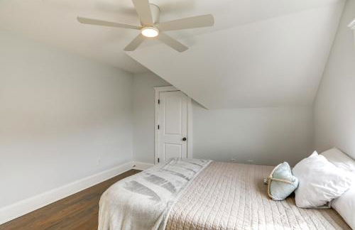 Long Branch Getaway - Walk to Beaches and Dining! - Foto 17