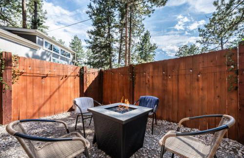 Luxury Glamping Tiny Haven, Firepit & Grill - Foto 16