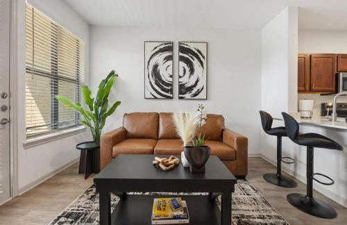 Luxury & Vibrant stay in Frisco with pool & gym - Foto 20