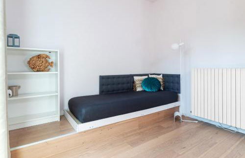 The Lake Suite Fiumelatte - Lake front apartment - Foto 9