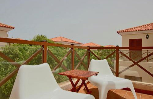 Casa Silencio, Villa with terrace, garden and large pool area - Foto 13