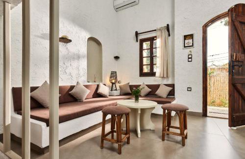 Mila Malia Studios Hotel - Photo 160