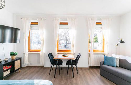 Deluxe Studio, PS4, Parken, Netflix, Klinikum - Foto 7