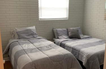 Walk to LSU stadium & close to downtown - Foto 5