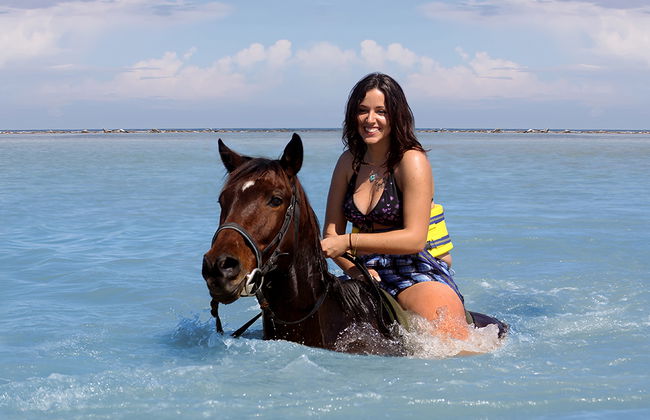 Chukka Ocean Outpost Reiten & Schwimmen und Mountain to Sea ATV Safari - Foto 5