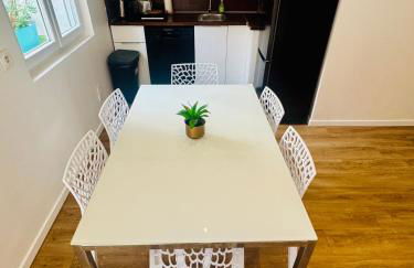 jolie maison individuelle 50 m2 ,design et climatisée, tout confort, wifi, terasse privée , 5 min plage et autoroute, stationnement gratuit - Foto 9