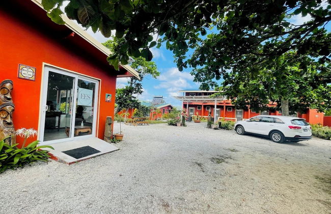 Elluk East Studios - Photo 17