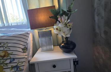 Stylish and Comfortable Home - Foto 24