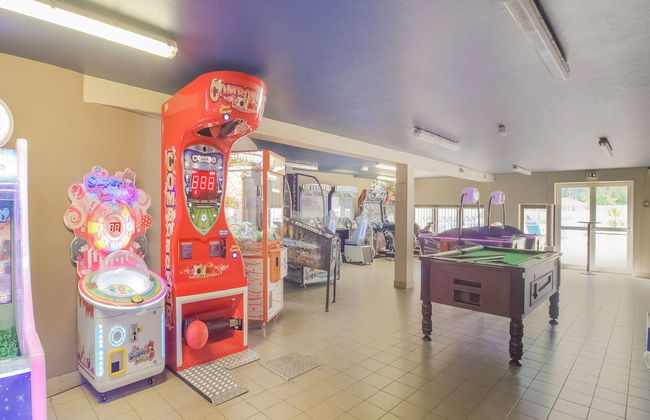 Swanky Mobile Home in Saint Jean de Monts Near Seabeach - Photo 75