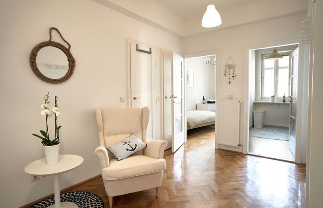 Opera City Center Apartments - Foto 17