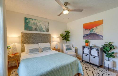 Family Home with Furnished Deck in Fairview! - Foto 19