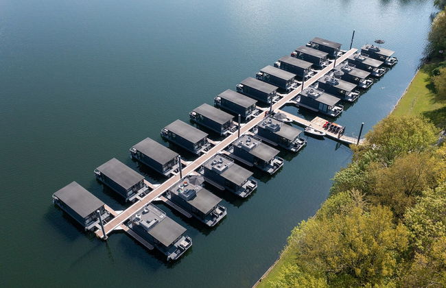 Houseboat Mookerplas With a View - Photo 24