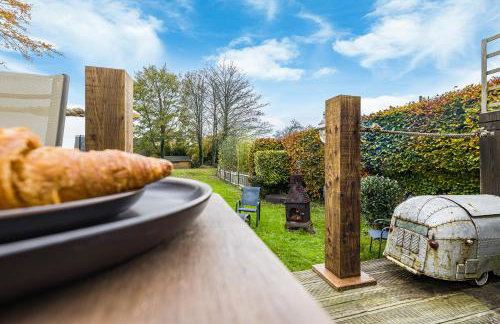 Adorable quirky country cottage - Foto 26