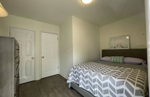 Waterfront Home with Private Beach, Stunning Views - Foto 39