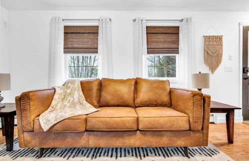 Thomas Trail - Game Room, Fire Pit, 1 min to Ski Mountain & Shared Beach! - Foto 13