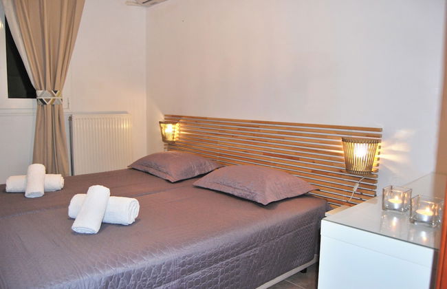 Chrysiida Luxury Suites - Photo 15