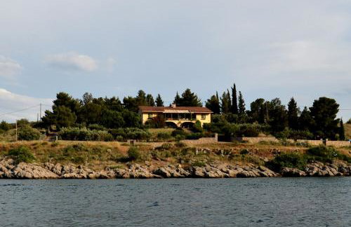 Aphrodite's Coast Retreat House! - Photo 55