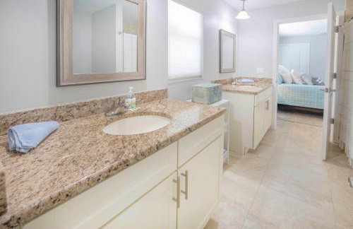 Casa Tranquila - Private Patios, Beach, Village, 100 steps to Best Views on Siesta Key! - Foto 18