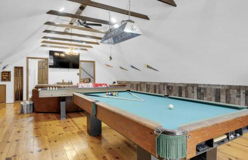 Rustic Lakehouse - Firepit & Funhouse - Foto 5