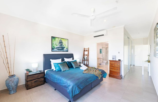 Pinnacle Penthouse Escape Panoramic Views Pool - Photo 40