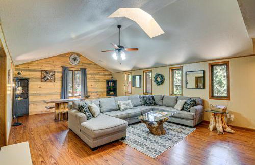 Family-Friendly House Fish, Hike, Bike and More! - Foto 1