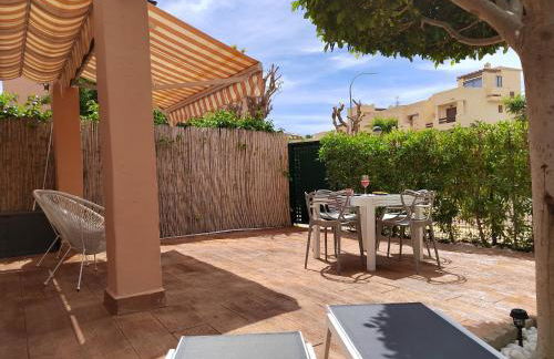 VERALID - Confort y Gran Terraza en Urb Verazul - Wi Fi y AC - Foto 20