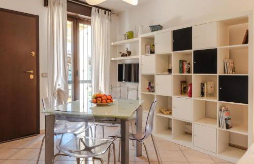 GuestHost - Equestrian Apt With Private Parking - Foto 3