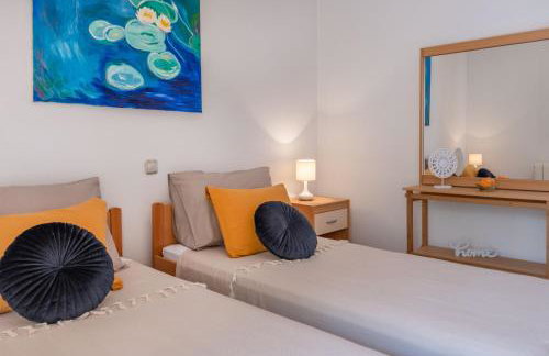 Villa Ornela, summer and sun, ideal for families and pets! - Foto 8