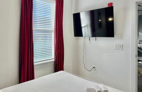 Luxury 2B2B Penthouse with Balcony Downtown 542Blvd - Foto 5