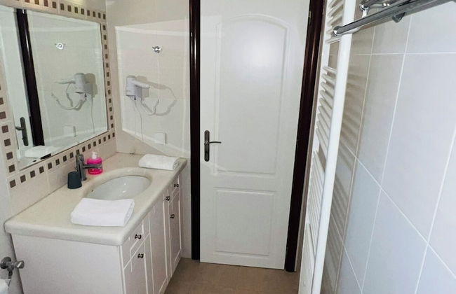 Birds Villa Apartments with Heated Pool - Including Car and Breakfast - Foto 71